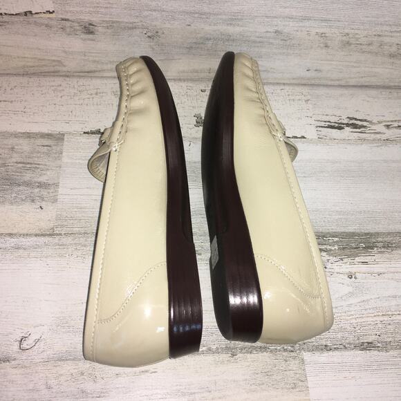 SAS Metro Leather Loafer Womens 8 M Taupe Beige Buckle Moccasin Slip on Comfort - Picture 5 of 8